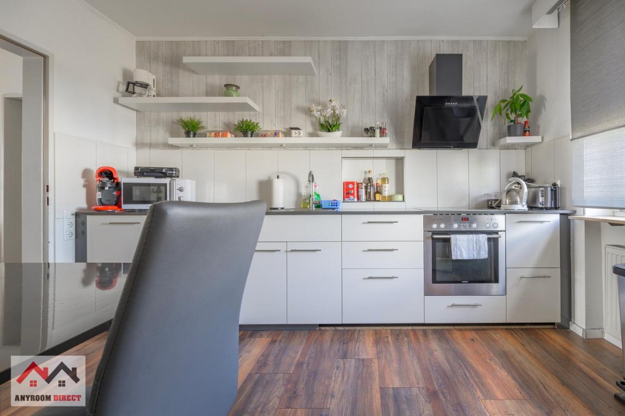 Anyroomdirect Private Apartments In Laatzen Near Hannover Exhibition Room Agency Exterior photo
