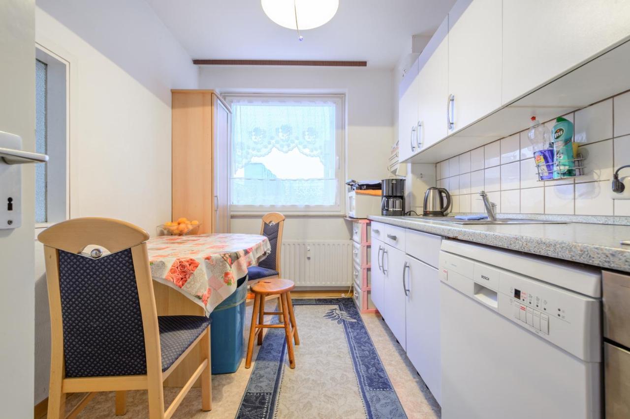Anyroomdirect Private Apartments In Laatzen Near Hannover Exhibition Room Agency Exterior photo