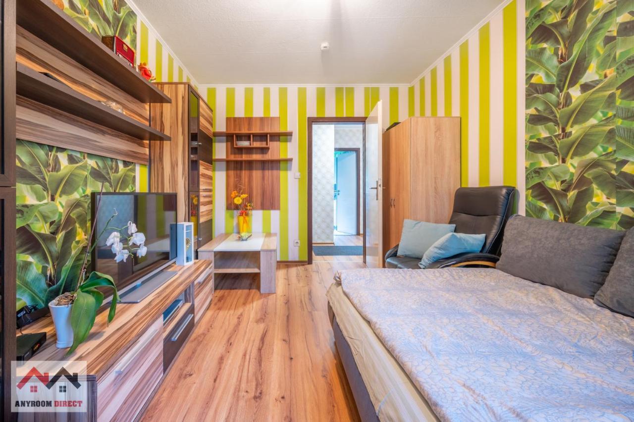 Anyroomdirect Private Apartments In Laatzen Near Hannover Exhibition Room Agency Exterior photo