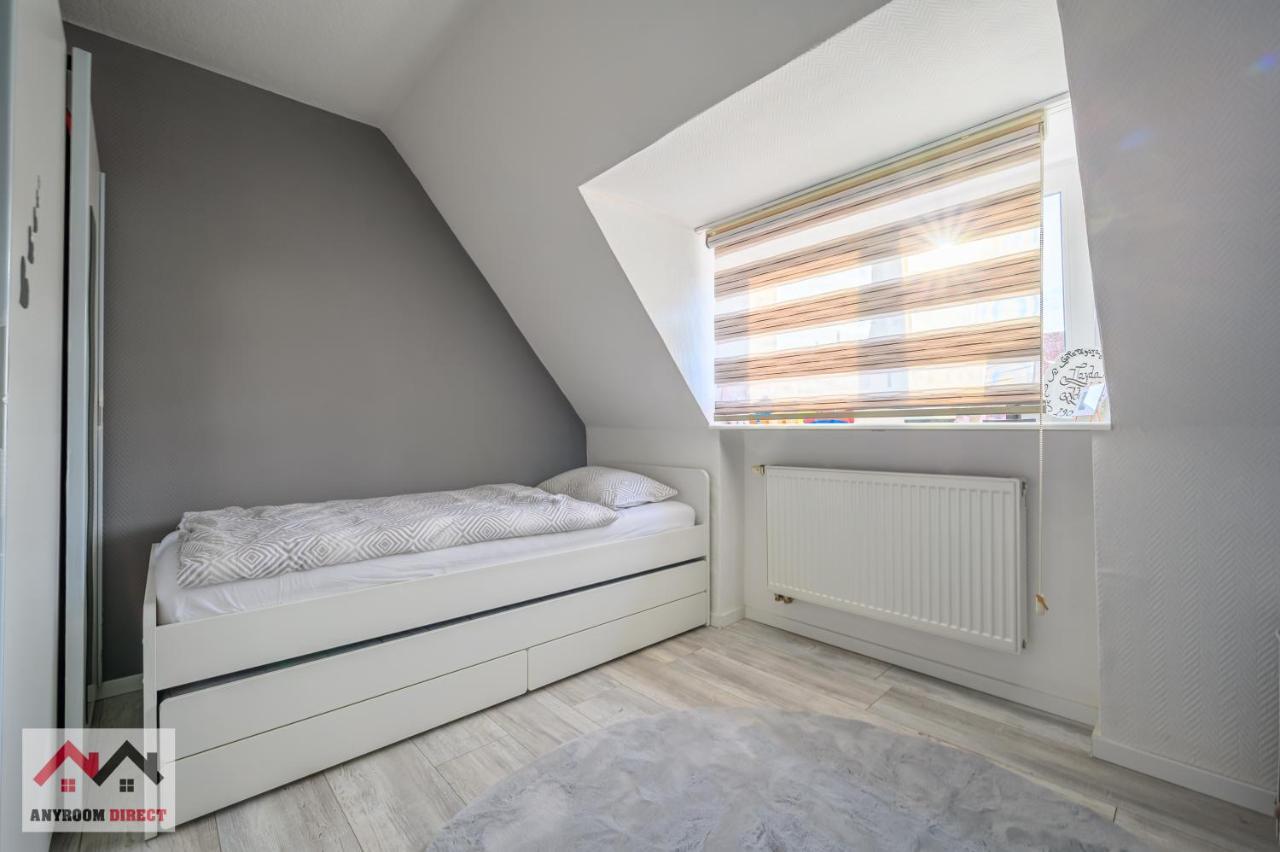 Anyroomdirect Private Apartments In Laatzen Near Hannover Exhibition Room Agency Exterior photo