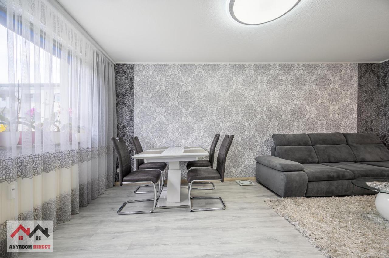 Anyroomdirect Private Apartments In Laatzen Near Hannover Exhibition Room Agency Exterior photo