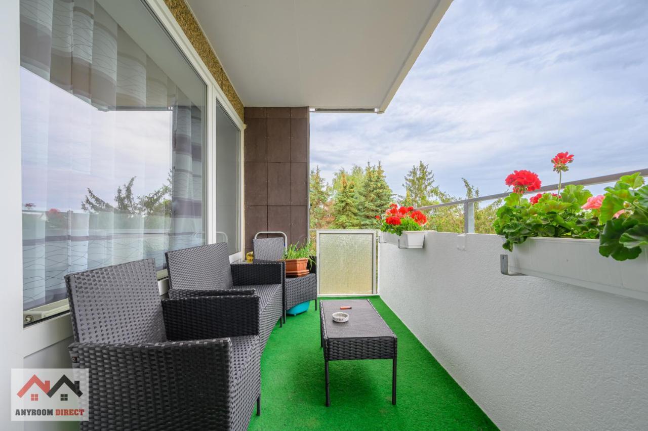 Anyroomdirect Private Apartments In Laatzen Near Hannover Exhibition Room Agency Exterior photo