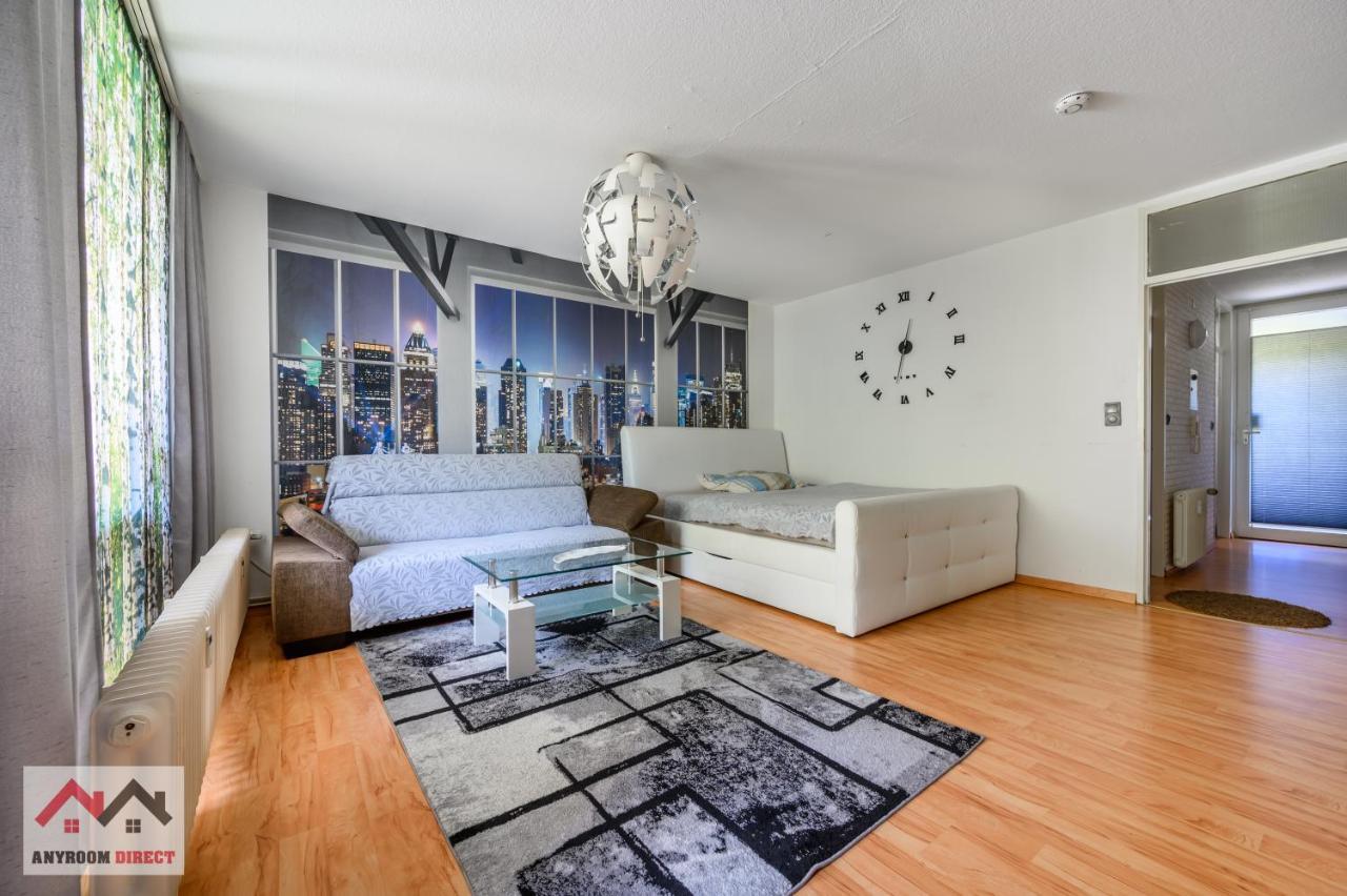 Anyroomdirect Private Apartments In Laatzen Near Hannover Exhibition Room Agency Exterior photo