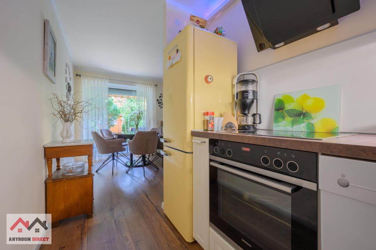 Anyroomdirect Private Apartments In Laatzen Near Hannover Exhibition Room Agency Exterior photo